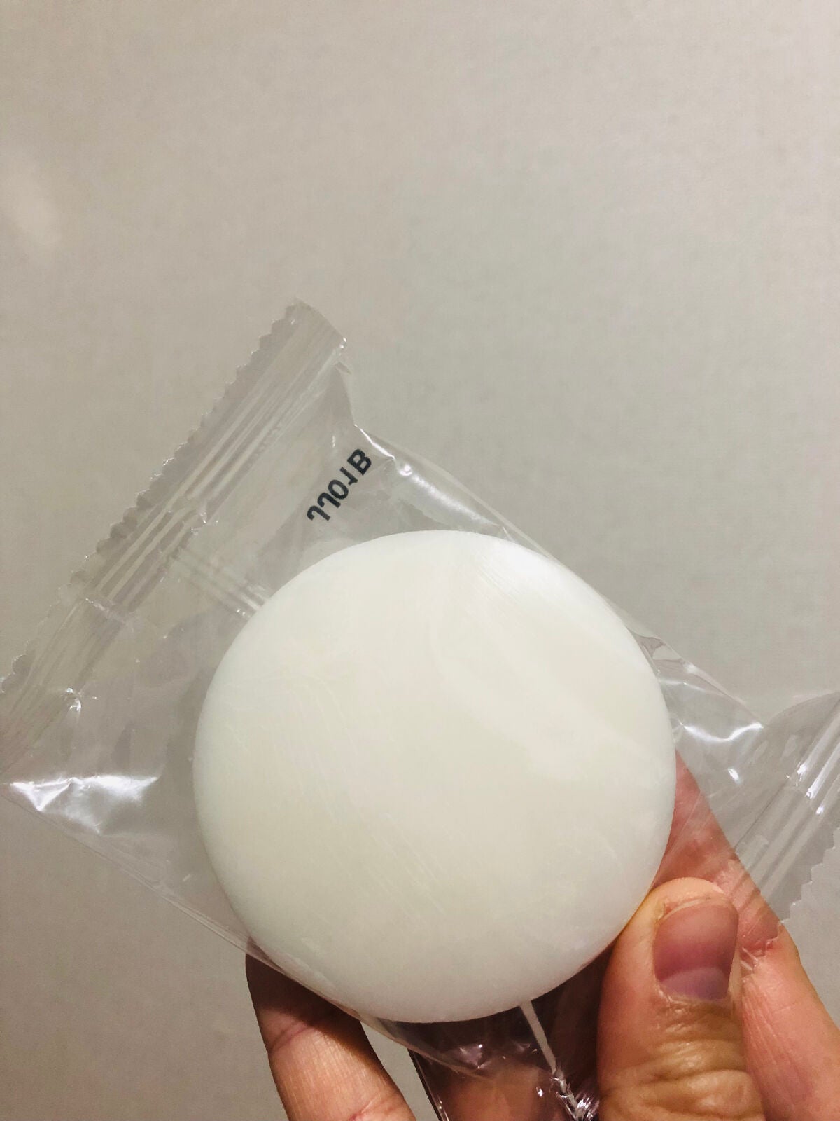 無添加生活 無添加はちみつ配合生石けん/マックス/洗顔石鹸を使ったクチコミ(3枚目)