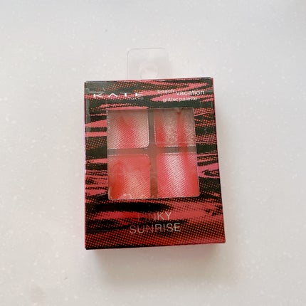 ビーチバカンスグリッターパレット/KATE/アイシャドウパレットを使ったクチコミ(4枚目)