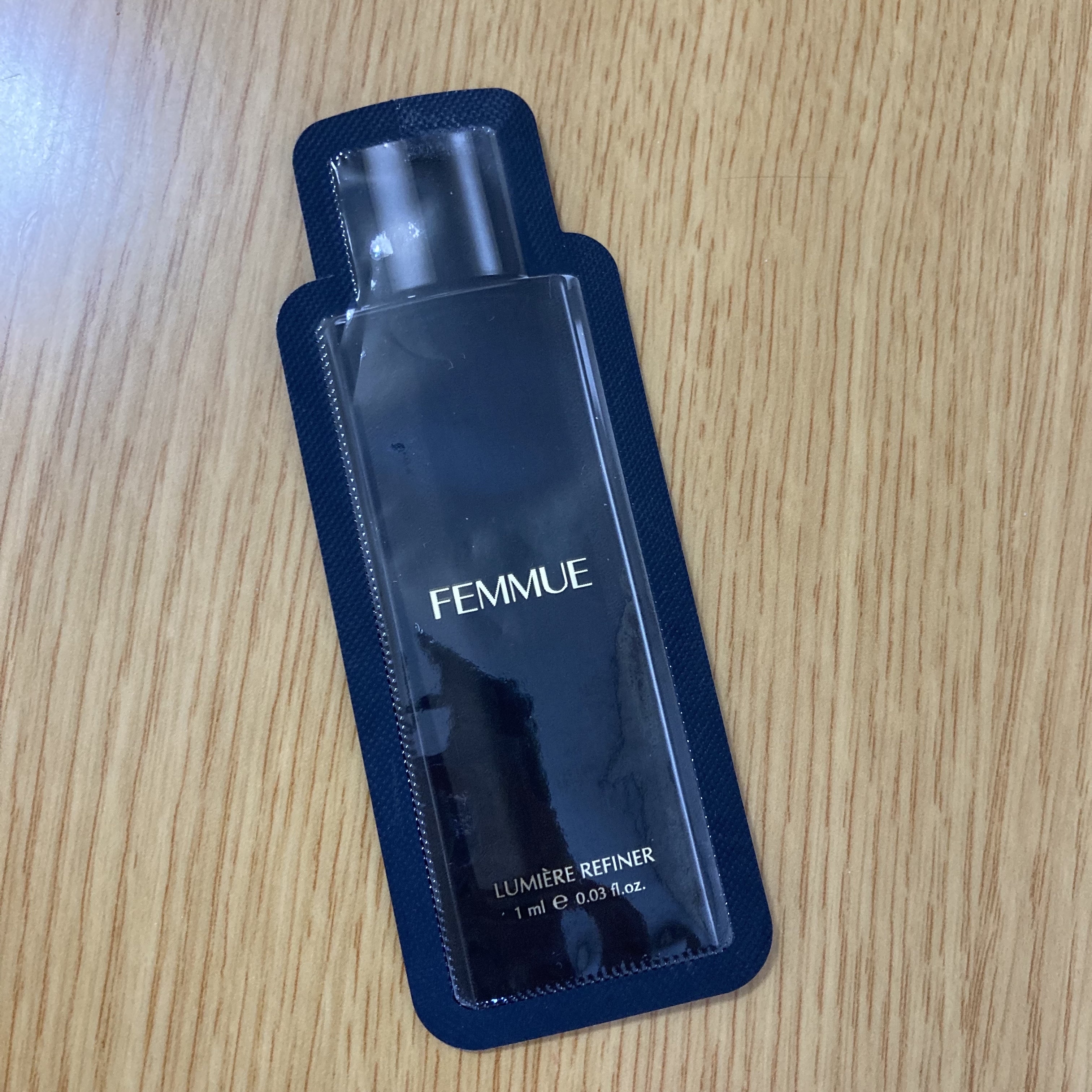 ほー@フォロバ100のクチコミ「¥6,270

【FEMMUE　ルミエール リファイナー】

ファミュの化粧水のサンプルで
試.....」（2枚目）