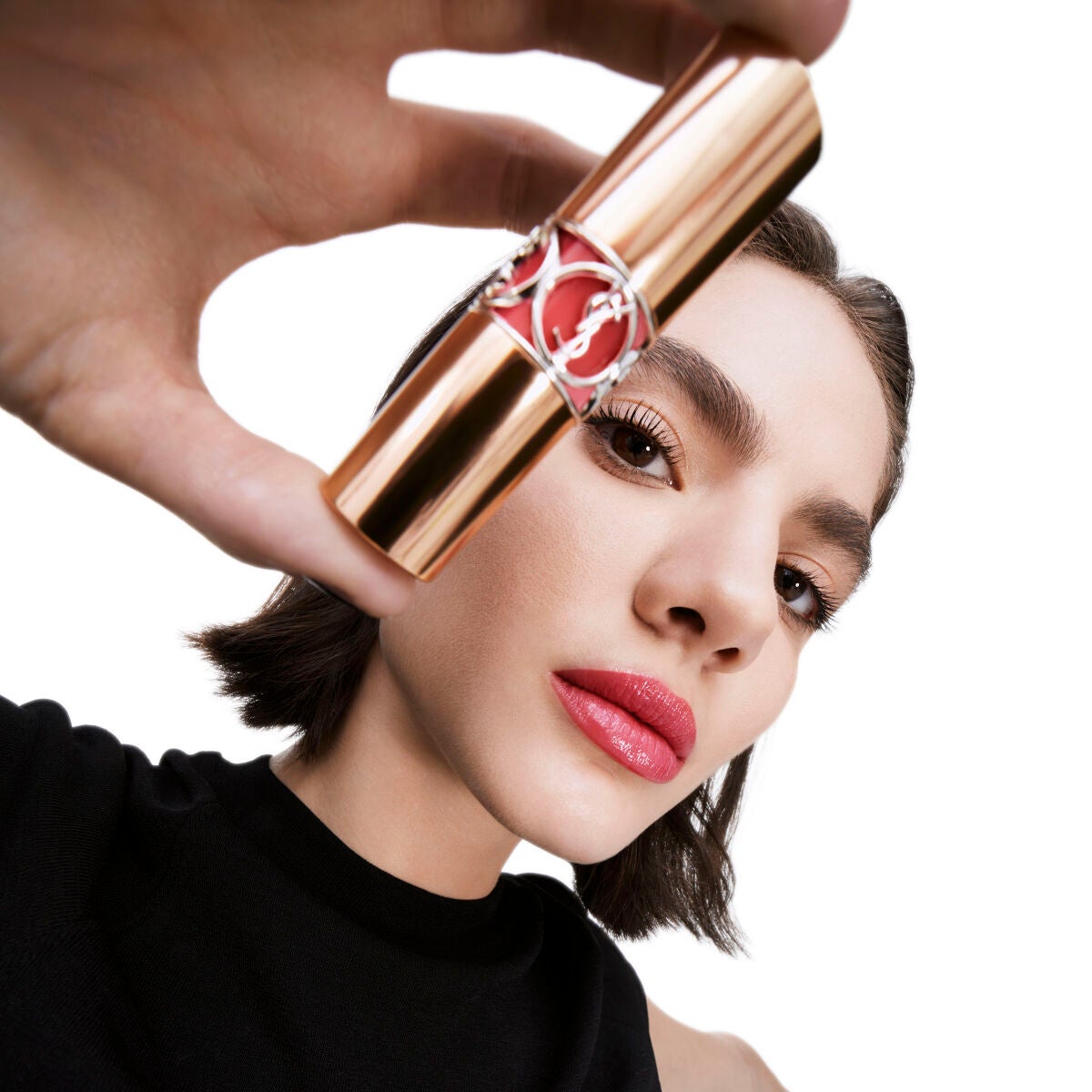 ルージュ ヴォリュプテ シャイン/YVES SAINT LAURENT BEAUTE/口紅を使ったクチコミ(2枚目)