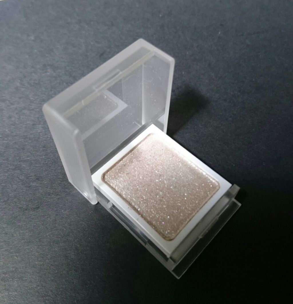 アイカラー/無印良品/単色アイシャドウを使ったクチコミ（1枚目）