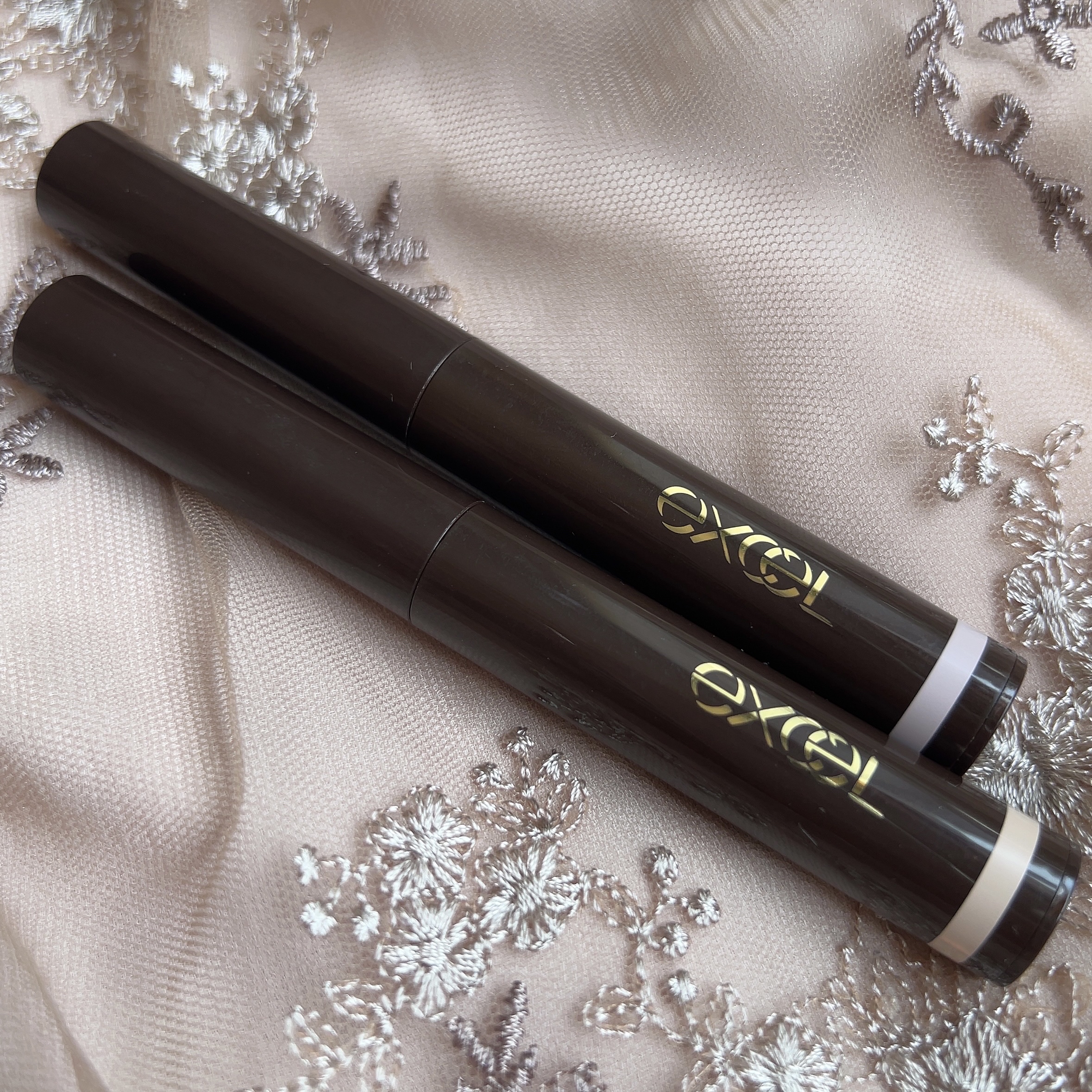 グリームオンフィットシャドウ GF12 アミュレットブーケ/excel/スティックアイシャドウを使ったクチコミ（1枚目）