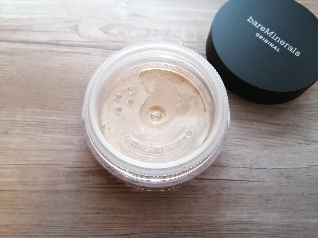 オリジナル ファンデーション（SPF15・PA++) ライト（標準色）/bareMinerals/パウダーファンデーションを使ったクチコミ（3枚目）