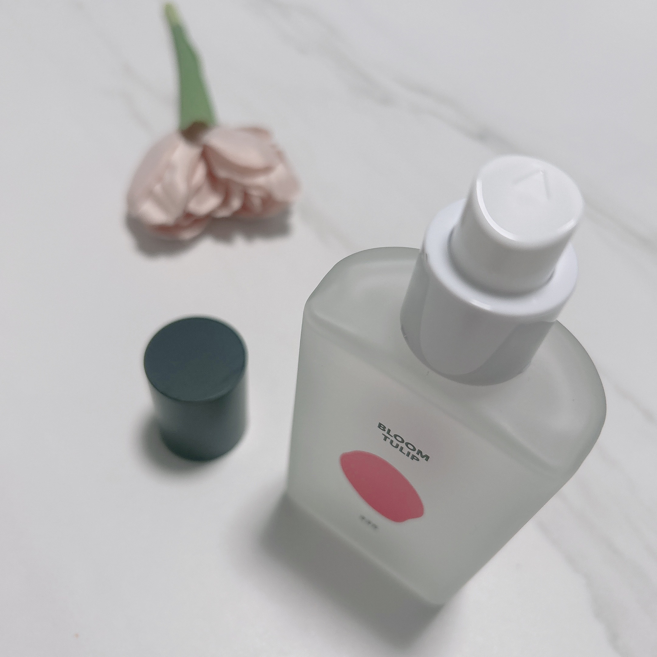 シグネチャーボディパフュームミスト BLOOM TULIP/DUFT&DOFT/香水(レディース)を使ったクチコミ（2枚目）