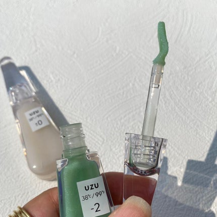 38°C / 99°F リップトリートメント (リップ美容液)/UZU BY FLOWFUSHI/リップケアを使ったクチコミ(2枚目)