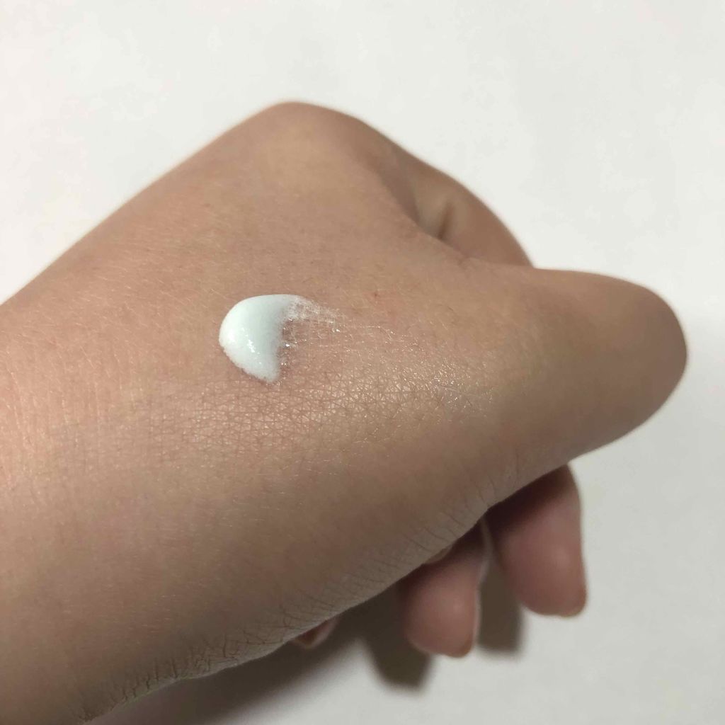 ミルキースキンマスク/MAJOLICA MAJORCA/化粧下地を使ったクチコミ（2枚目）