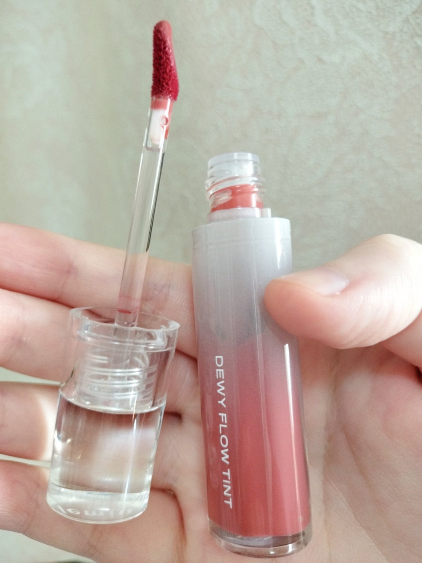 ジューシーラスティングティント/rom&nd/リップティントを使ったクチコミ(3枚目)