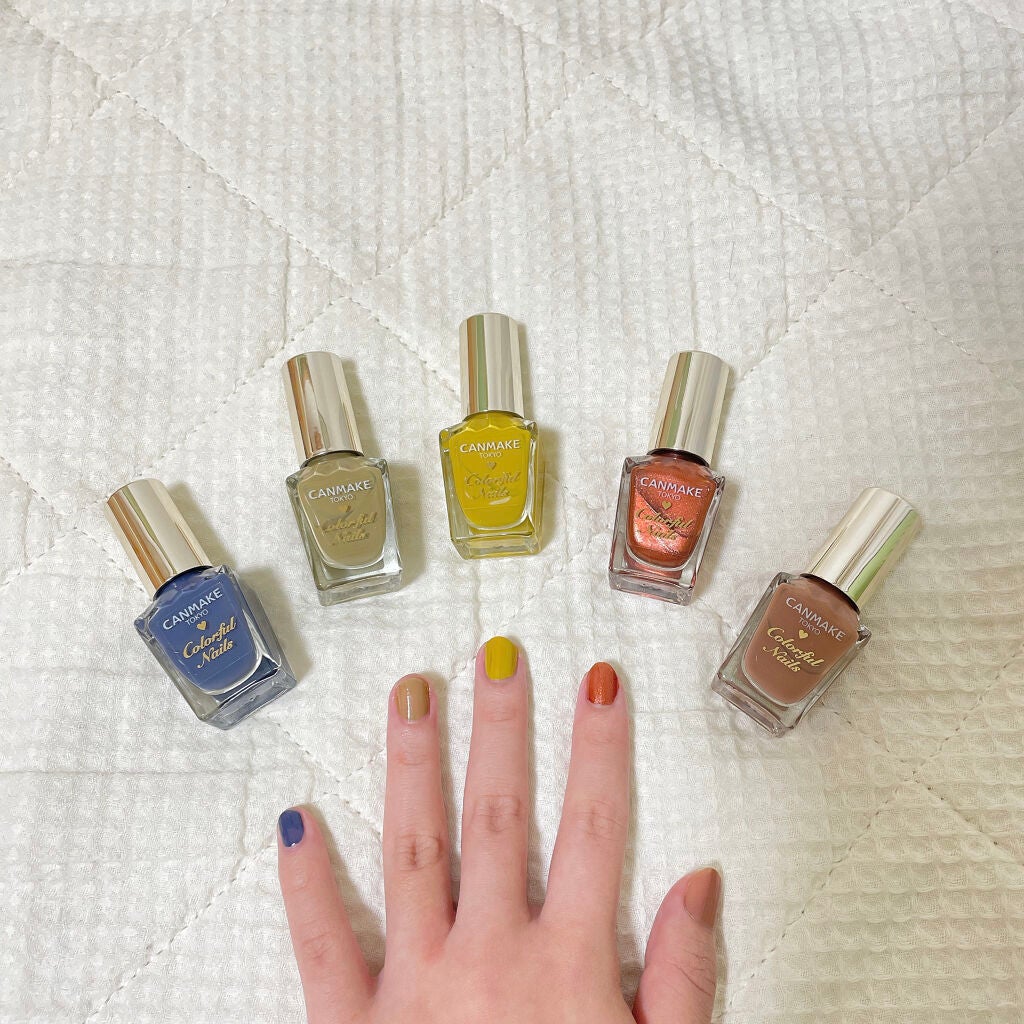 カラフルネイルズ/キャンメイク/マニキュアを使ったクチコミ(2枚目)