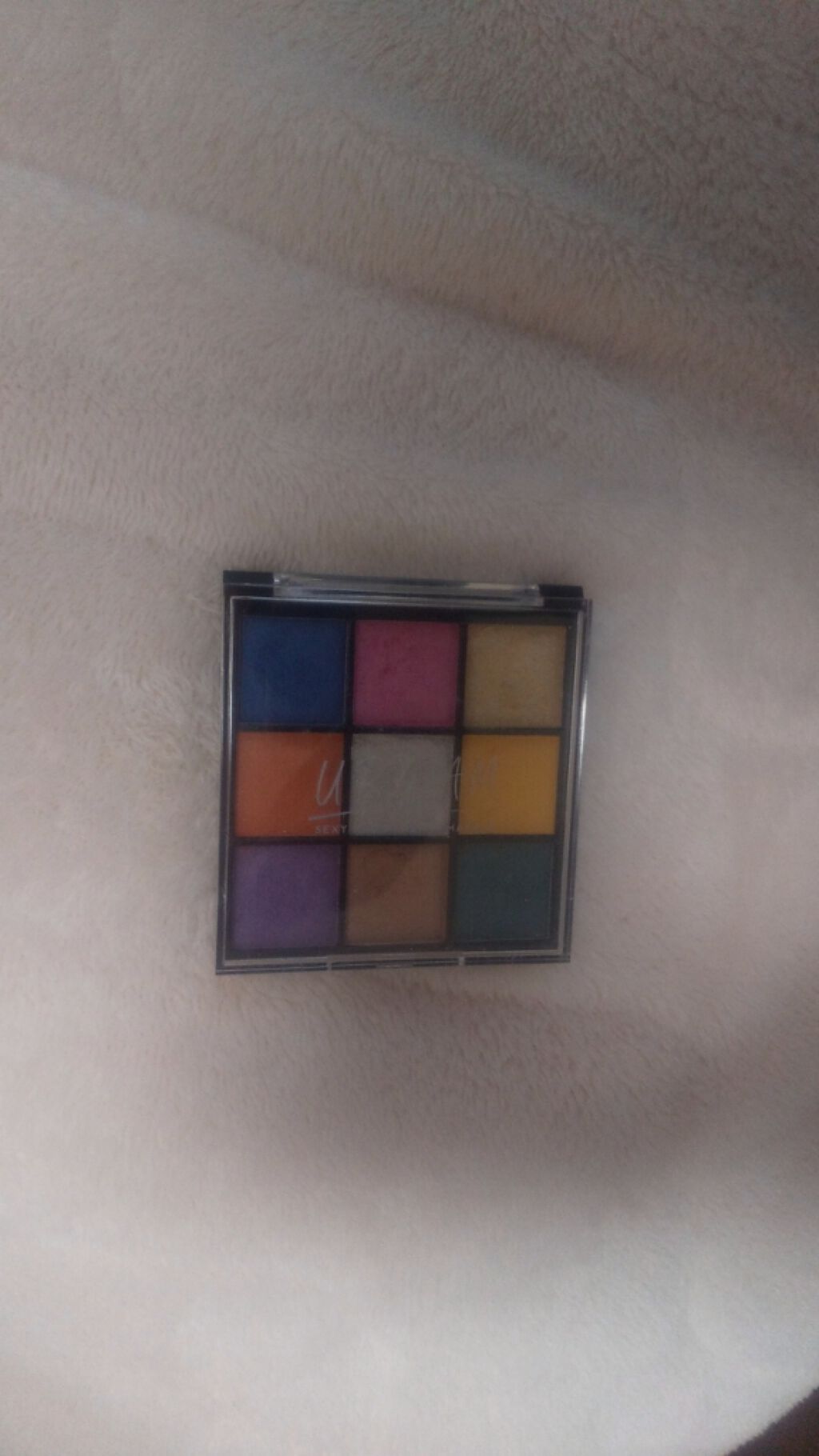 UR GLAM　BLOOMING EYE COLOR PALETTE/U R GLAM/アイシャドウパレットを使ったクチコミ（1枚目）