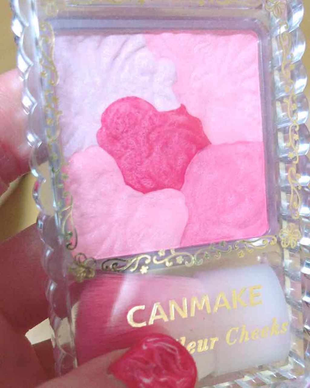 グロウフルールチークス/キャンメイク/パウダーチークを使ったクチコミ(1枚目)