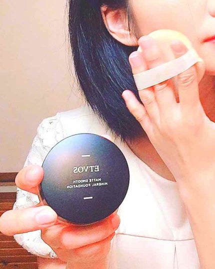 マットスムースミネラルファンデーション/エトヴォス/パウダーファンデーションを使ったクチコミ(4枚目)