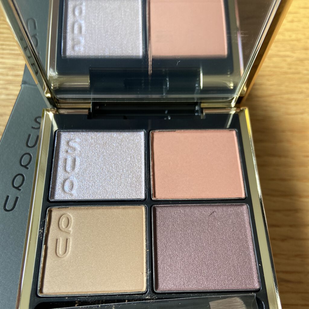 シグニチャー カラー アイズ 107 露桐（限定色）/SUQQU/アイシャドウパレットを使ったクチコミ（1枚目）