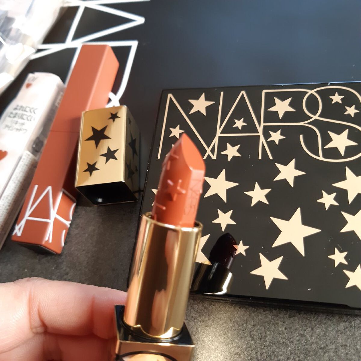 スターストラック オーデイシャスリップスティック /NARS/口紅を使ったクチコミ（3枚目）