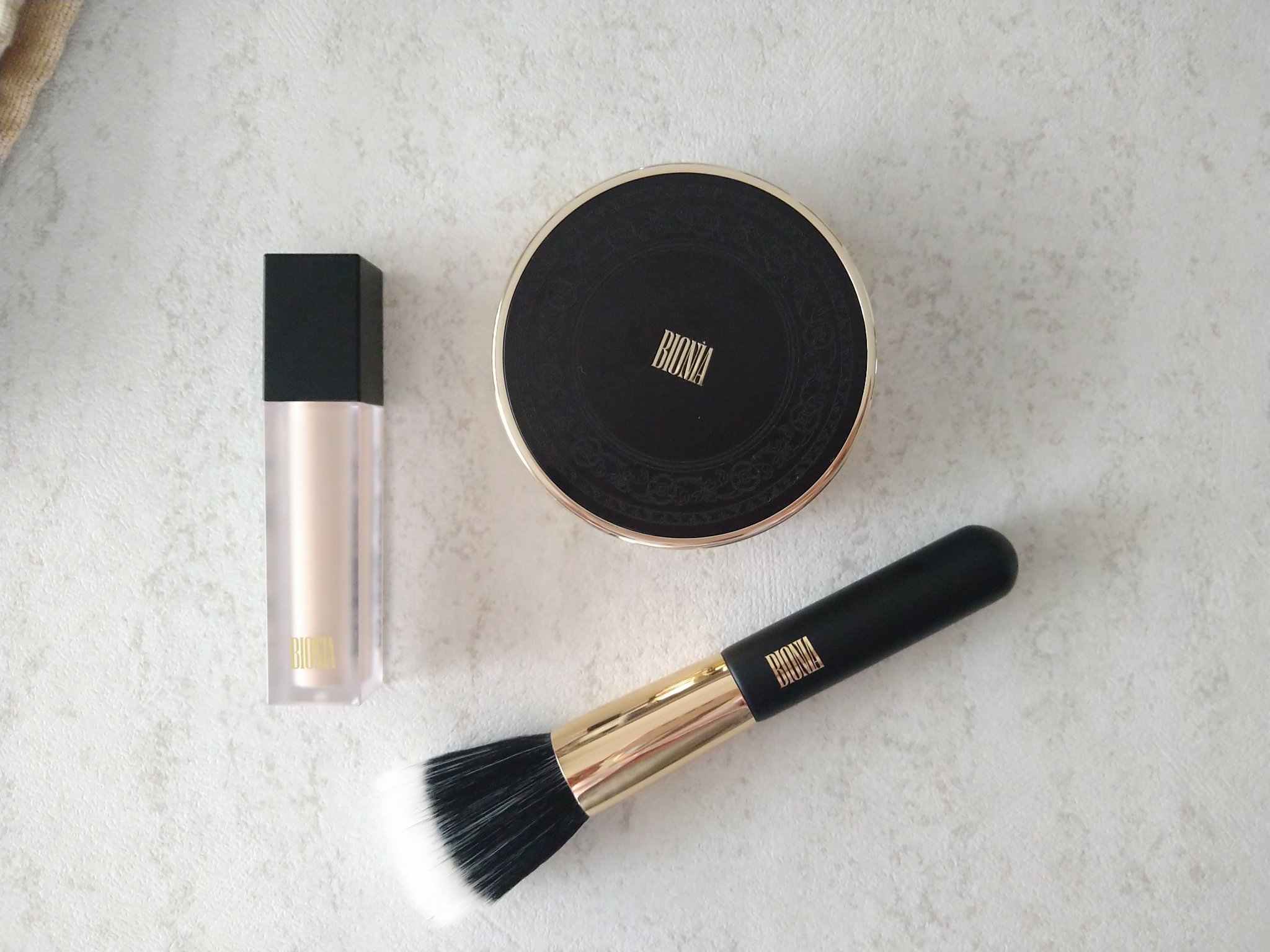 BIONIA エアファンデーションブラシ/コラリッチ/メイクアップキットを使ったクチコミ（1枚目）