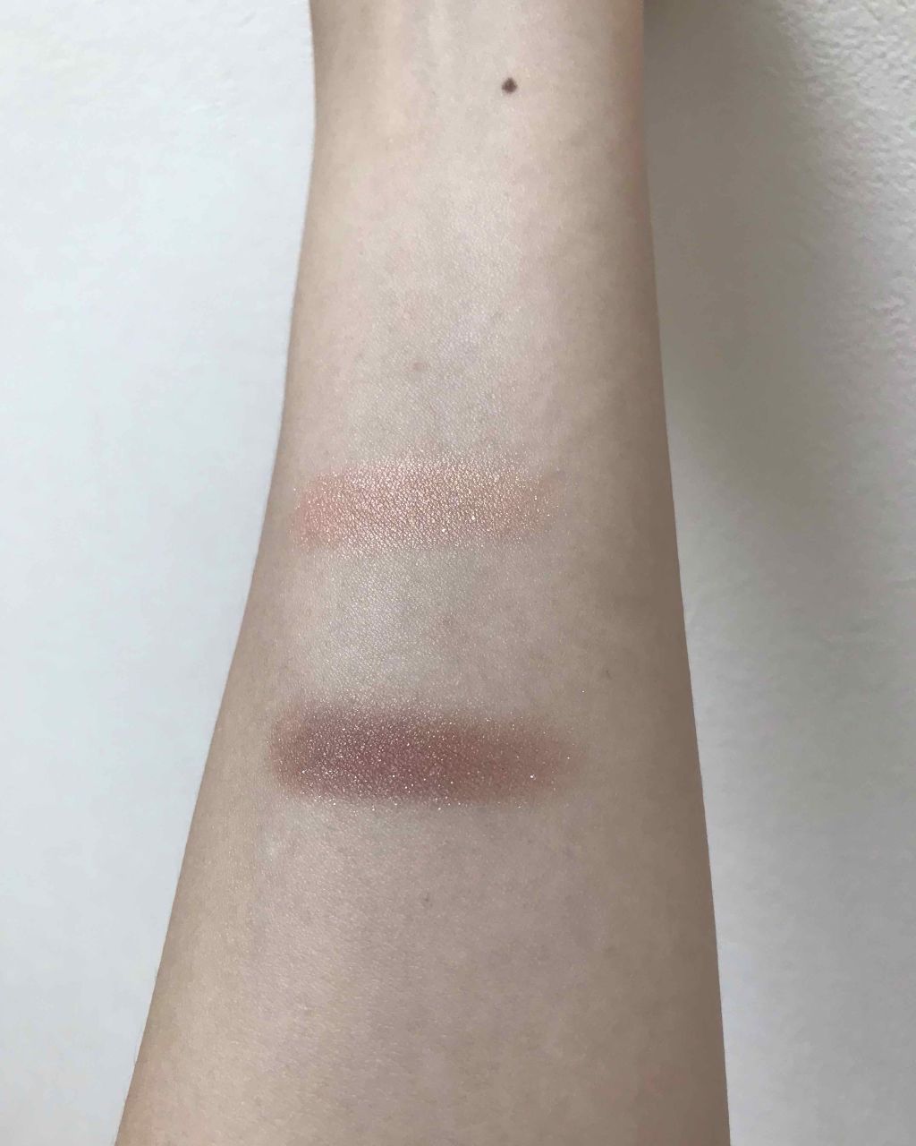 シャドーカスタマイズ/MAJOLICA MAJORCA/単色アイシャドウを使ったクチコミ(2枚目)