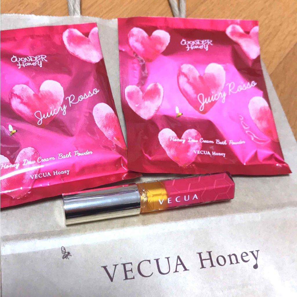 ハニーラスター r/ROAlív/リップグロスを使ったクチコミ(1枚目)