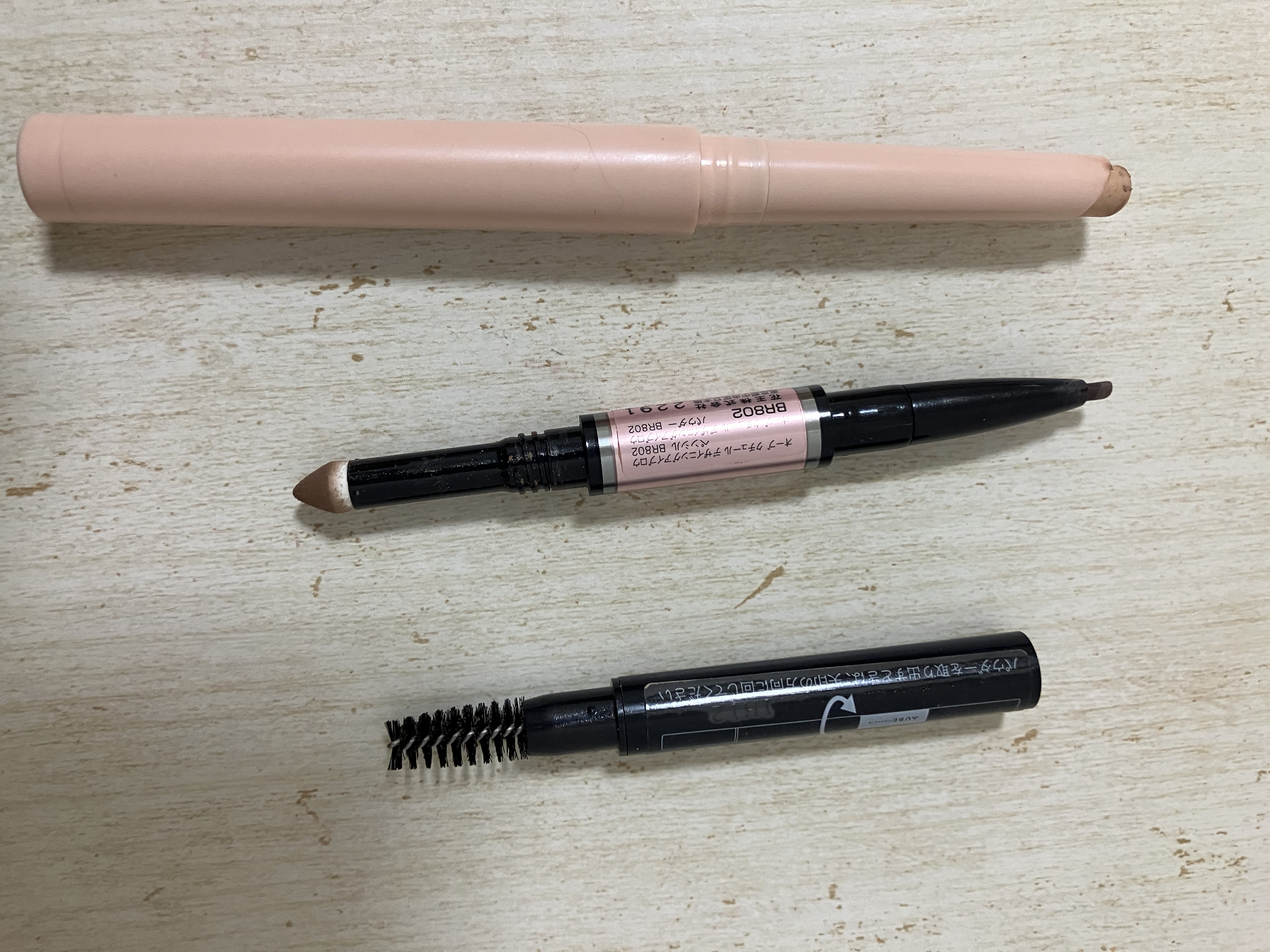 オーブクチュール デザイニングアイブロウ/AUBE/パウダーアイブロウを使ったクチコミ（2枚目）