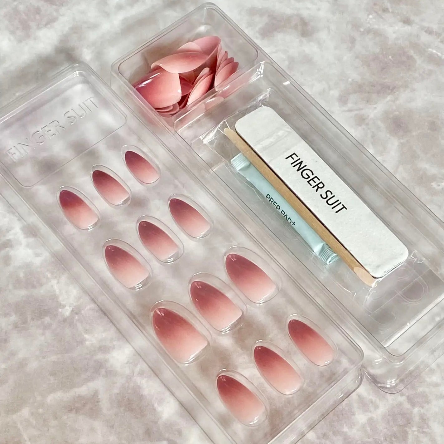 ネイルチップ(シールタイプ)/FINGER SUIT/ネイルチップ・パーツを使ったクチコミ(4枚目)