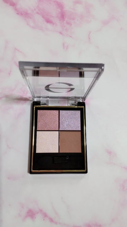 リアルクローズシャドウ/excel/アイシャドウパレットを使ったクチコミ(2枚目)