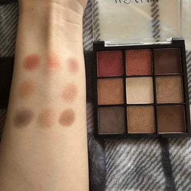 UR GLAM　BLOOMING EYE COLOR PALETTE/U R GLAM/パウダーアイシャドウを使ったクチコミ（3枚目）