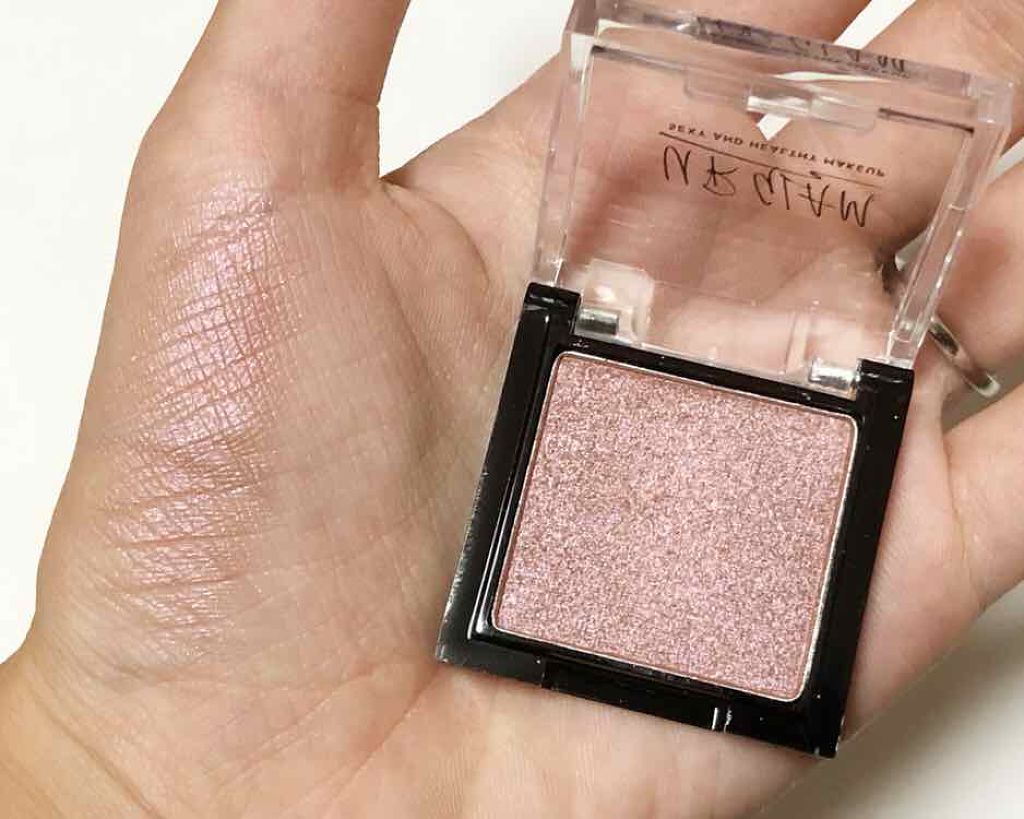 UR GLAM POWDER EYESHADOW/U R GLAM/単色アイシャドウを使ったクチコミ(3枚目)