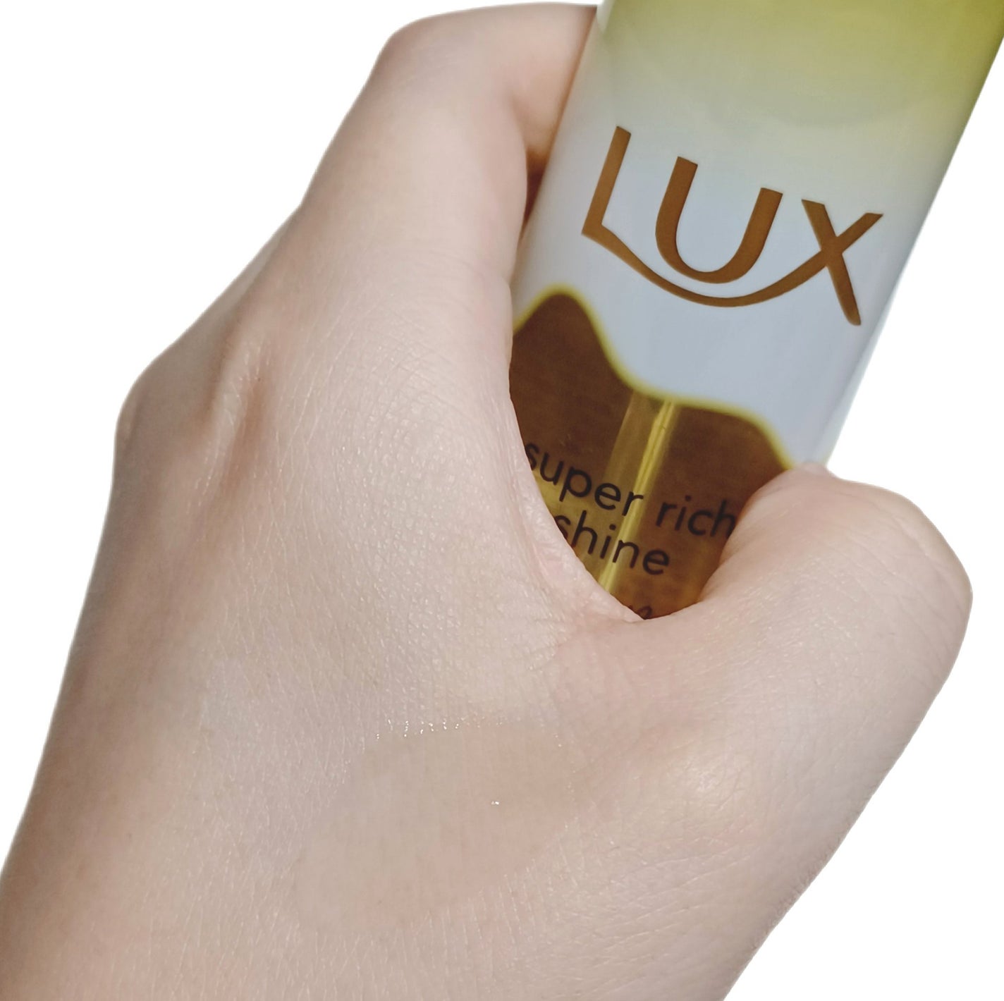 スーパーリッチシャイン ダメージリペア とろとろ補修ヘアオイル/LUX/ヘアオイルを使ったクチコミ(4枚目)