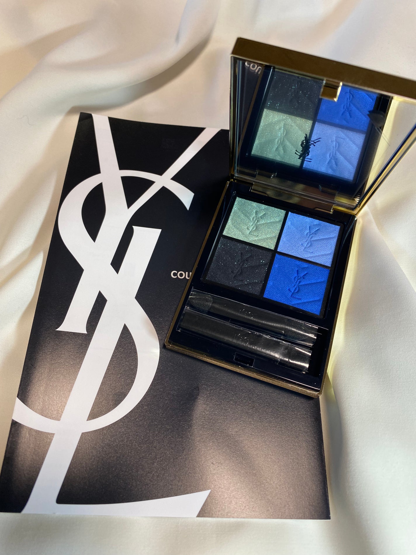 クチュール ミニ クラッチ/YVES SAINT LAURENT BEAUTE/アイシャドウパレットを使ったクチコミ(1枚目)