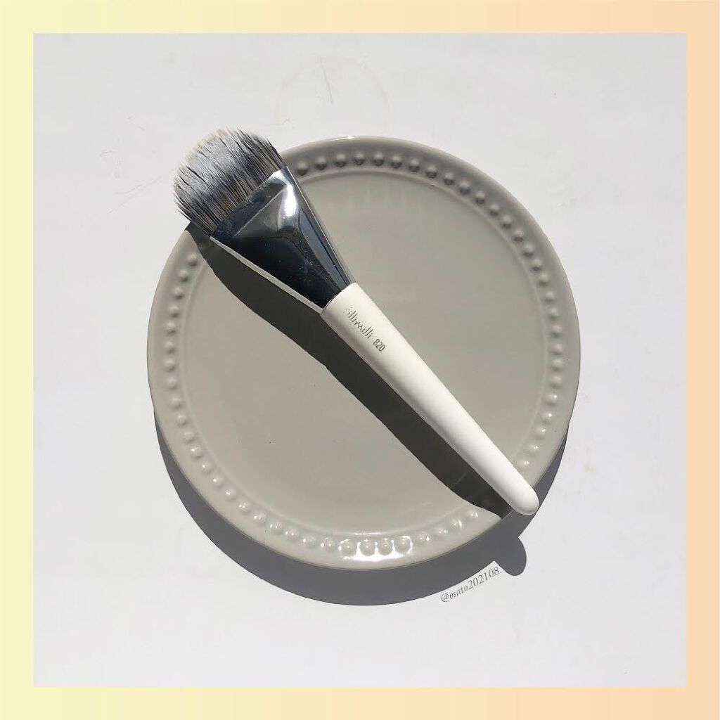 フラットファンデーションブラシ 820/fillimilli/メイクブラシを使ったクチコミ（3枚目）