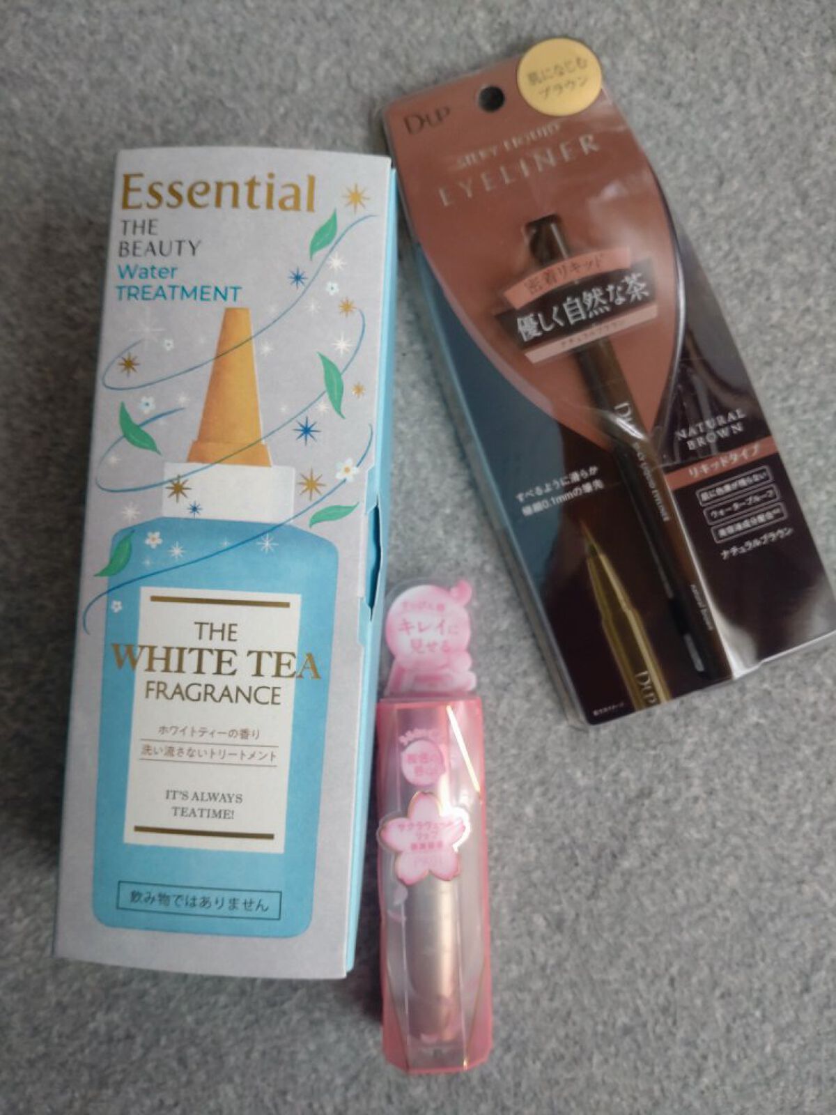 購入品です

こちらもまた投稿したいと思います✨