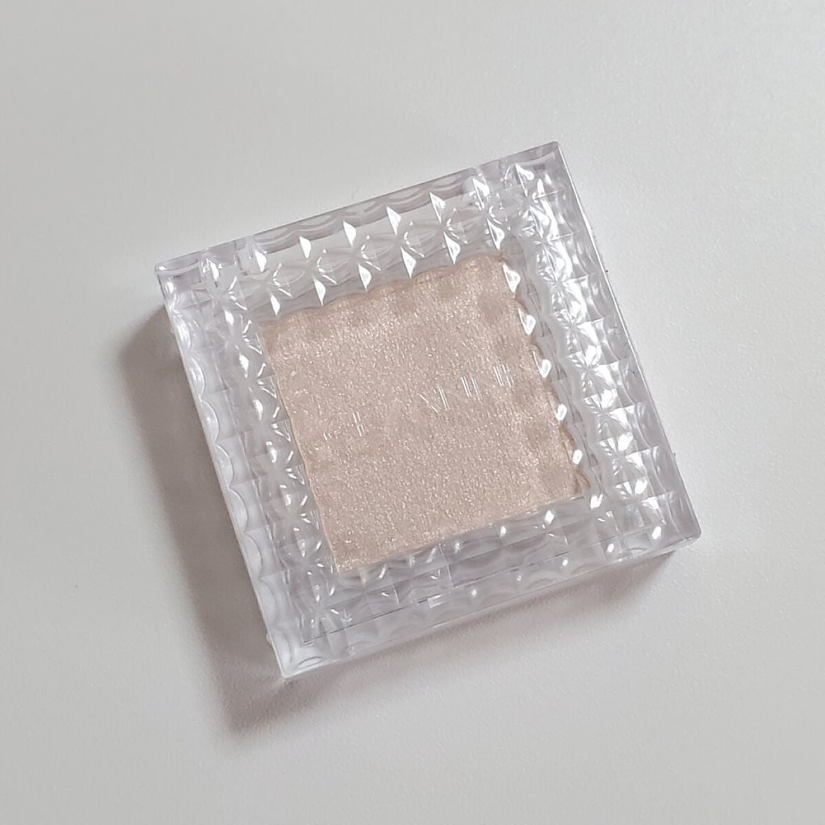 シングルカラーアイシャドウ/CEZANNE/単色アイシャドウを使ったクチコミ(1枚目)