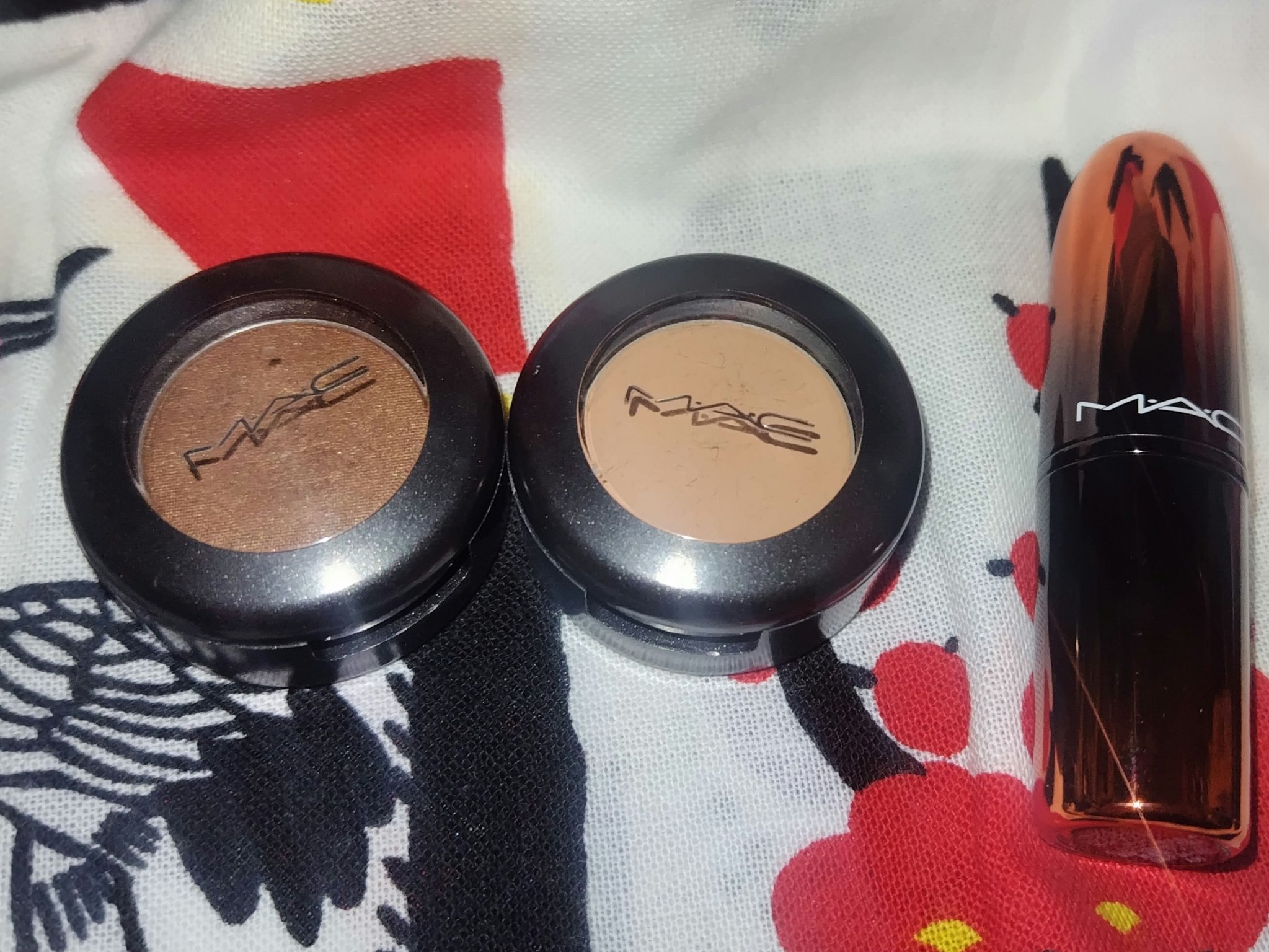 ラブ ミー リップスティック /M・A・C/口紅を使ったクチコミ（1枚目）