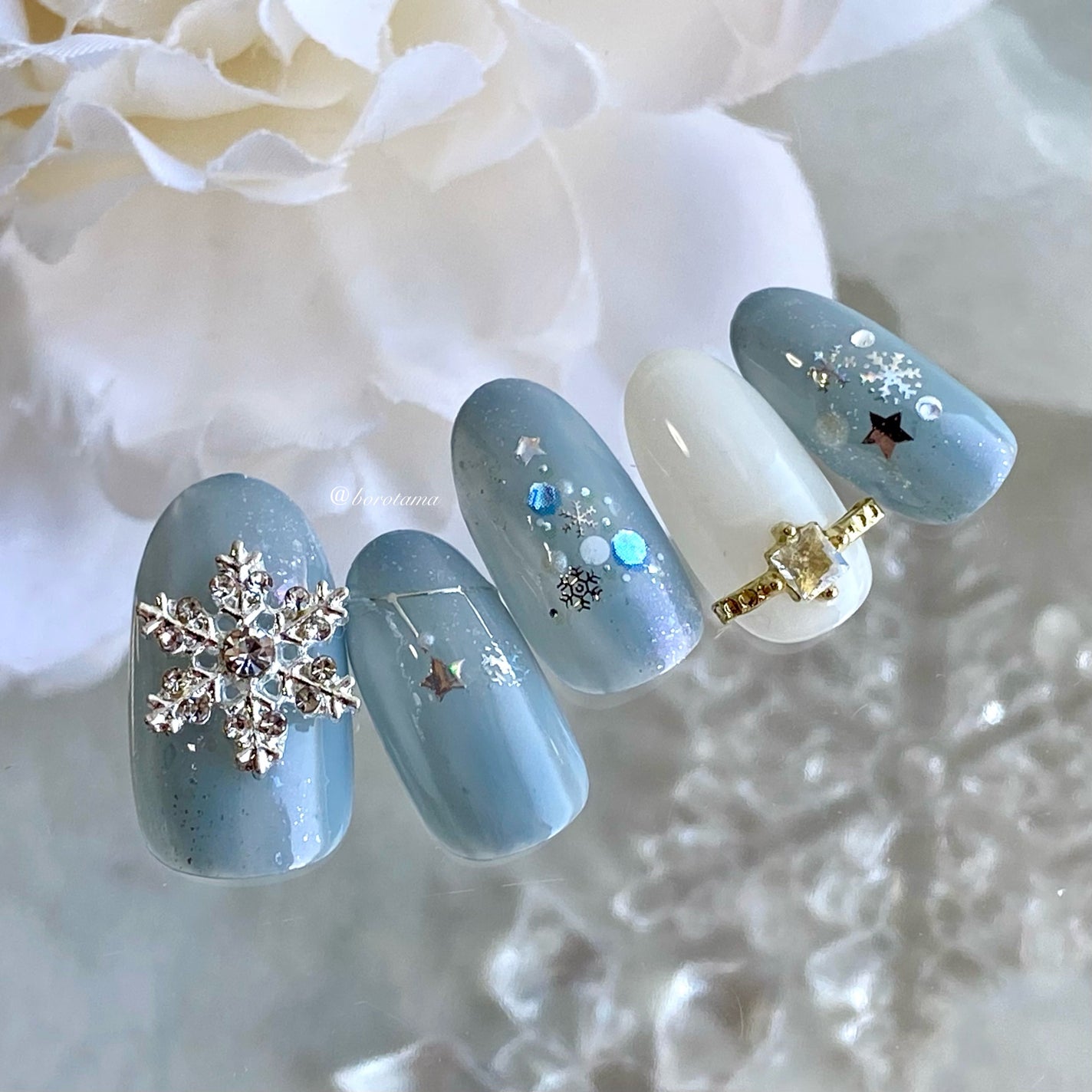 カラフルネイルズ/キャンメイク/マニキュアを使ったクチコミ(5枚目)