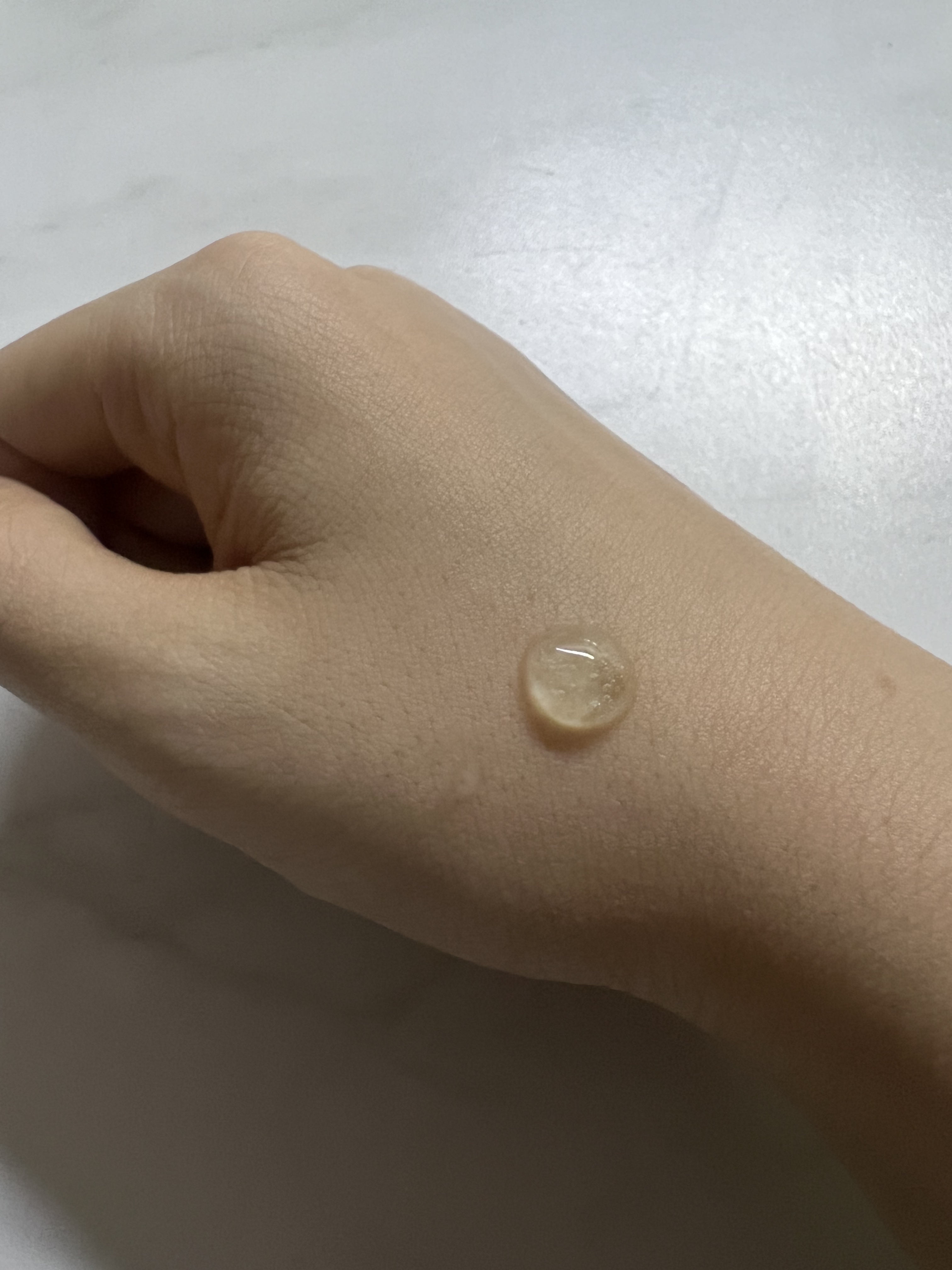 ダーマテカバイオームセラム/THE A'VVE/美容液を使ったクチコミ（3枚目）