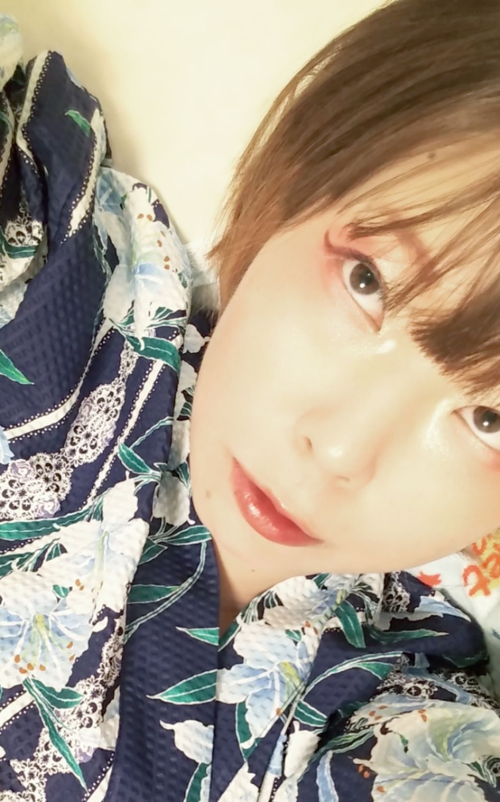 エルファー グリッターアイシャドウ/DAISO/アイシャドウパレットを使ったクチコミ（2枚目）