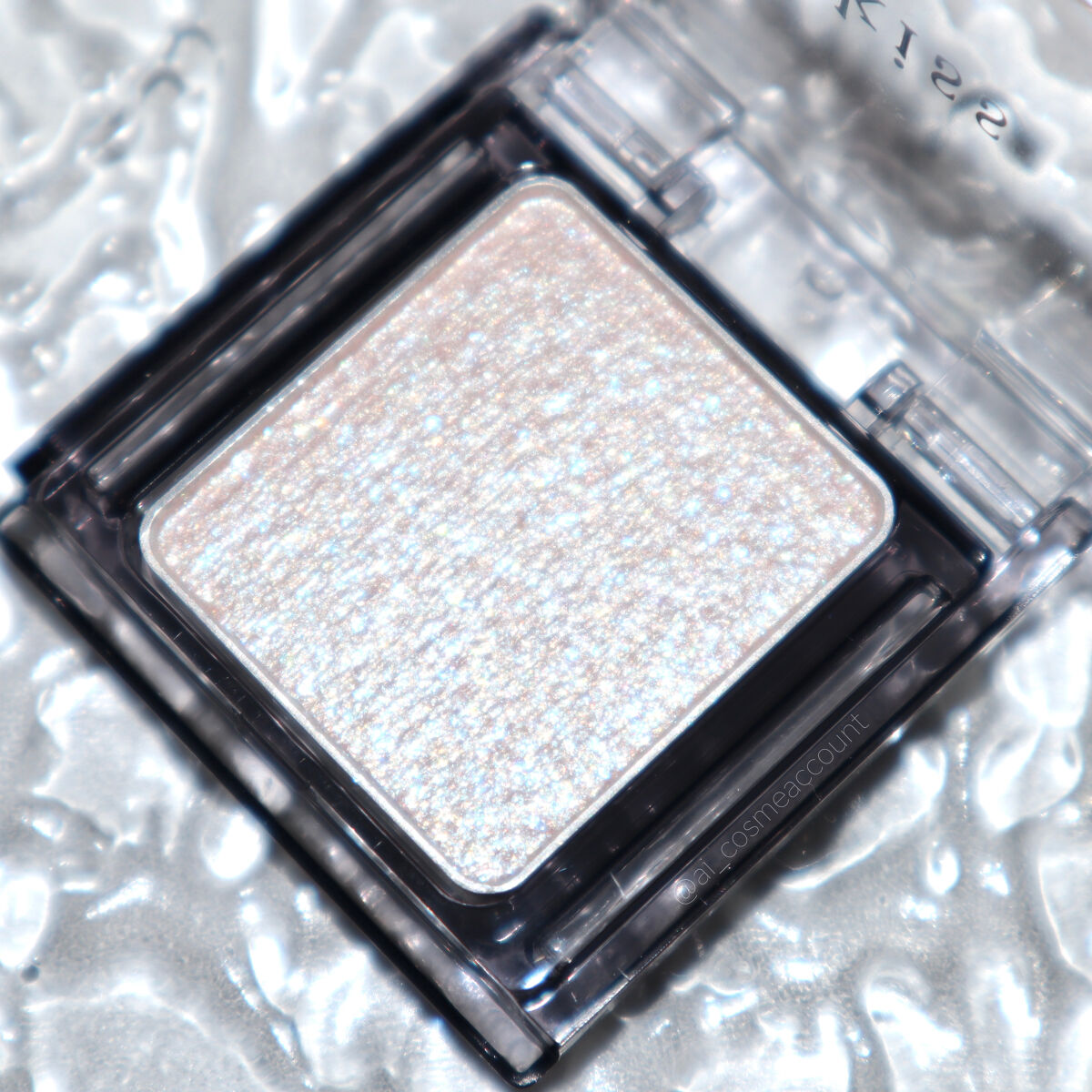 シアー グリッターアイズX/KiSS/単色アイシャドウを使ったクチコミ（2枚目）