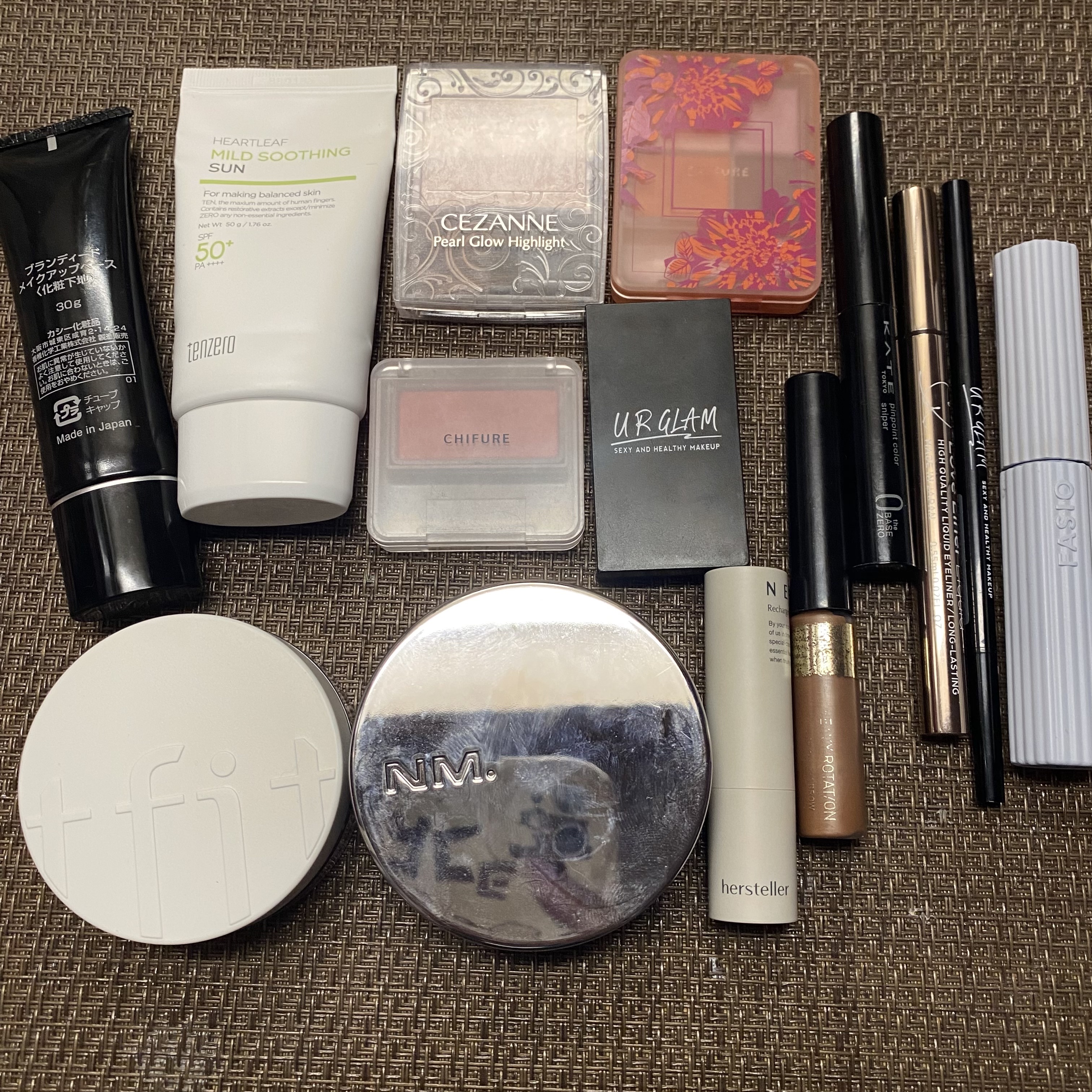 ピンポイントカラースナイパー/KATE/スティックコンシーラーを使ったクチコミ（3枚目）