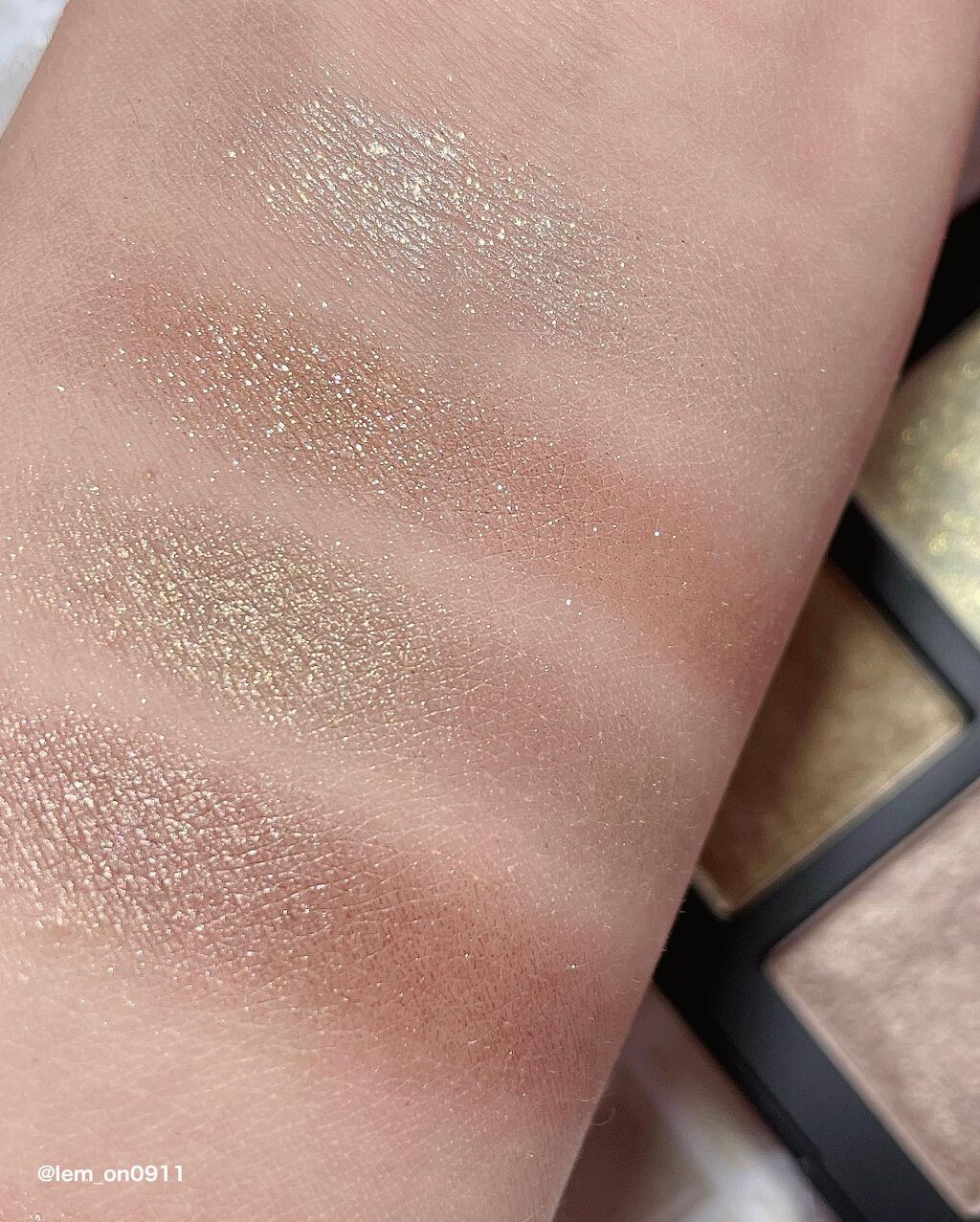 COLORFUL EYE PALETTE/NAMING./アイシャドウパレットを使ったクチコミ（2枚目）