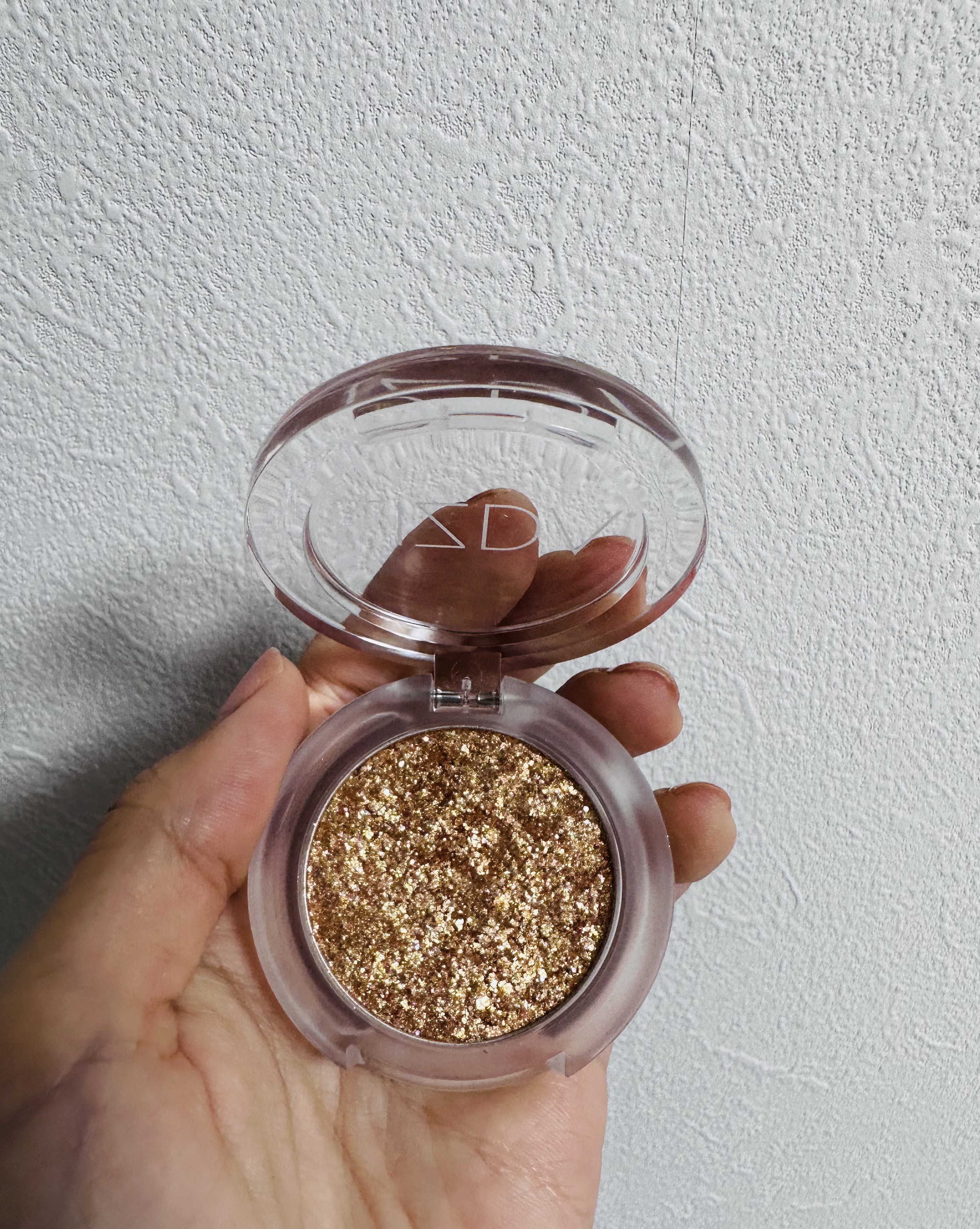 ブリング フィット アイグリッター/LIZDA/グリッターを使ったクチコミ（2枚目）