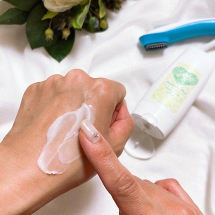 VライントリマーLCオリジナル/エルシーラブコスメ/シェーバーを使ったクチコミ(2枚目)