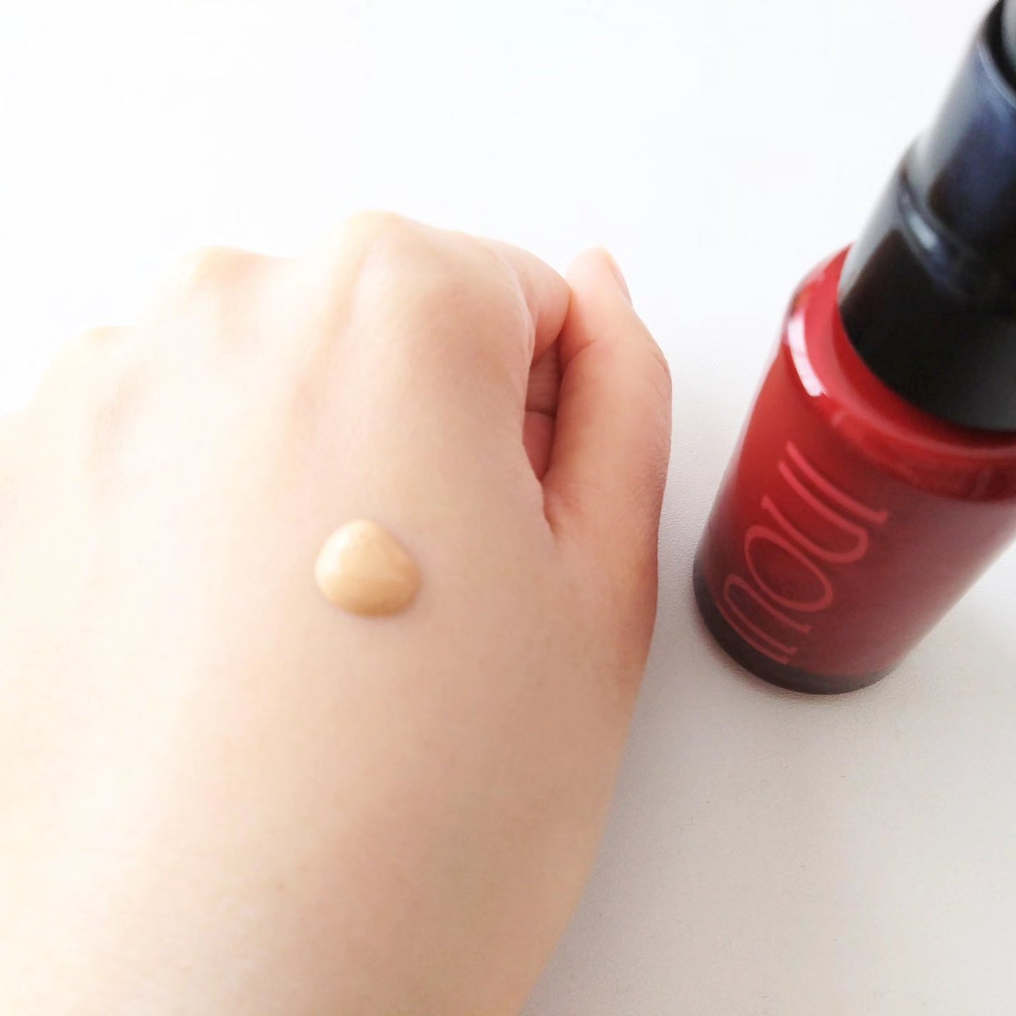 インウイ リキッドファンデーション/INOUI/リキッドファンデーションを使ったクチコミ(4枚目)