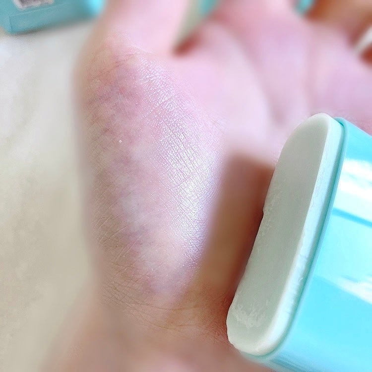 ティーツリー シカ クーリング サンスティック/BRING GREEN/日焼け止めスティックを使ったクチコミ(8枚目)