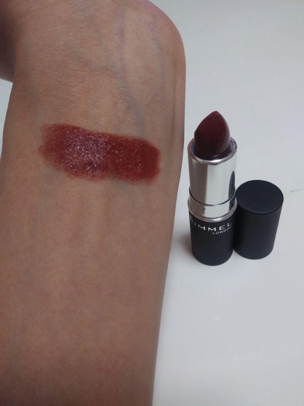 マシュマロルック リップスティック/リンメル ロンドン/口紅を使ったクチコミ（2枚目）