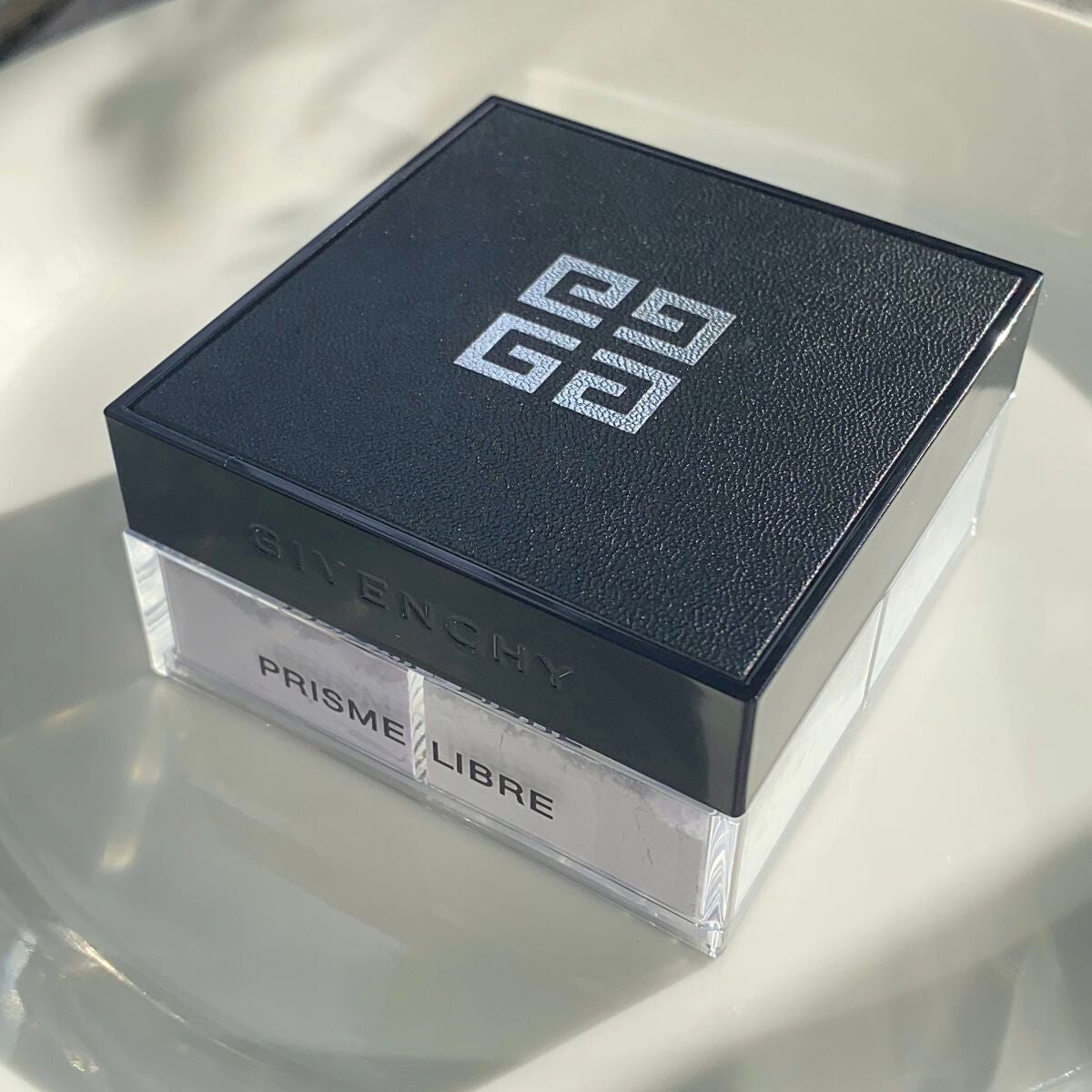 ããªãºã ã»ãªãŒãã«/GIVENCHY/ã«ãŒã¹ããŠããŒã䜿ã£ãã¯ãã³ãïŒ5æç®ïŒ