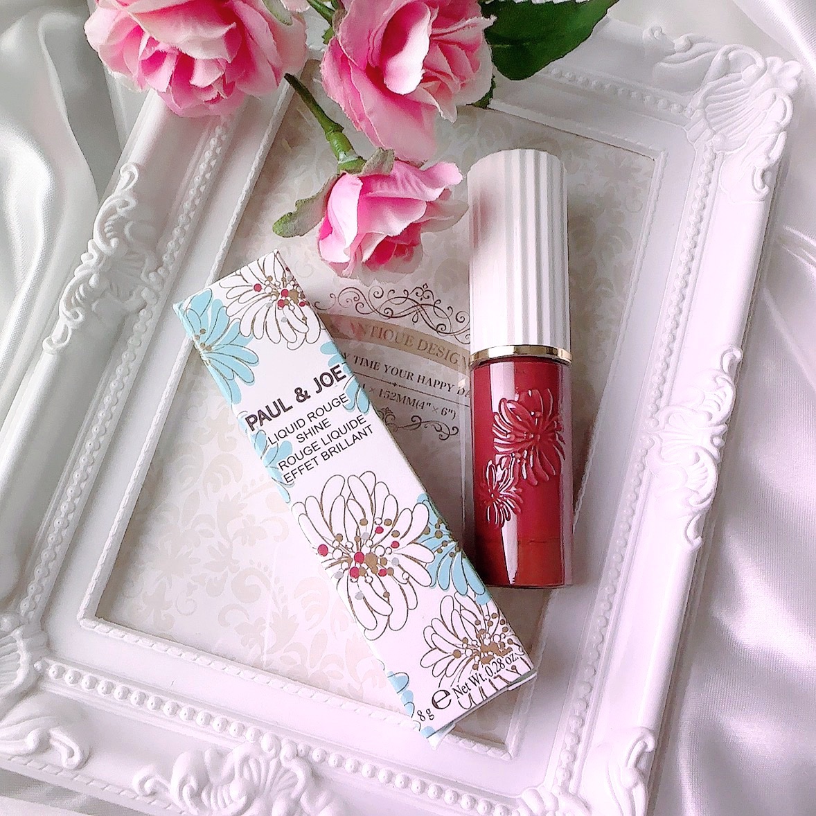 リキッドルージュ シャイン(1/5新発売) 05 アプレミディ（リラックスタイムもシックにきめるローズブラウン）/PAUL & JOE BEAUTE/口紅を使ったクチコミ（3枚目）