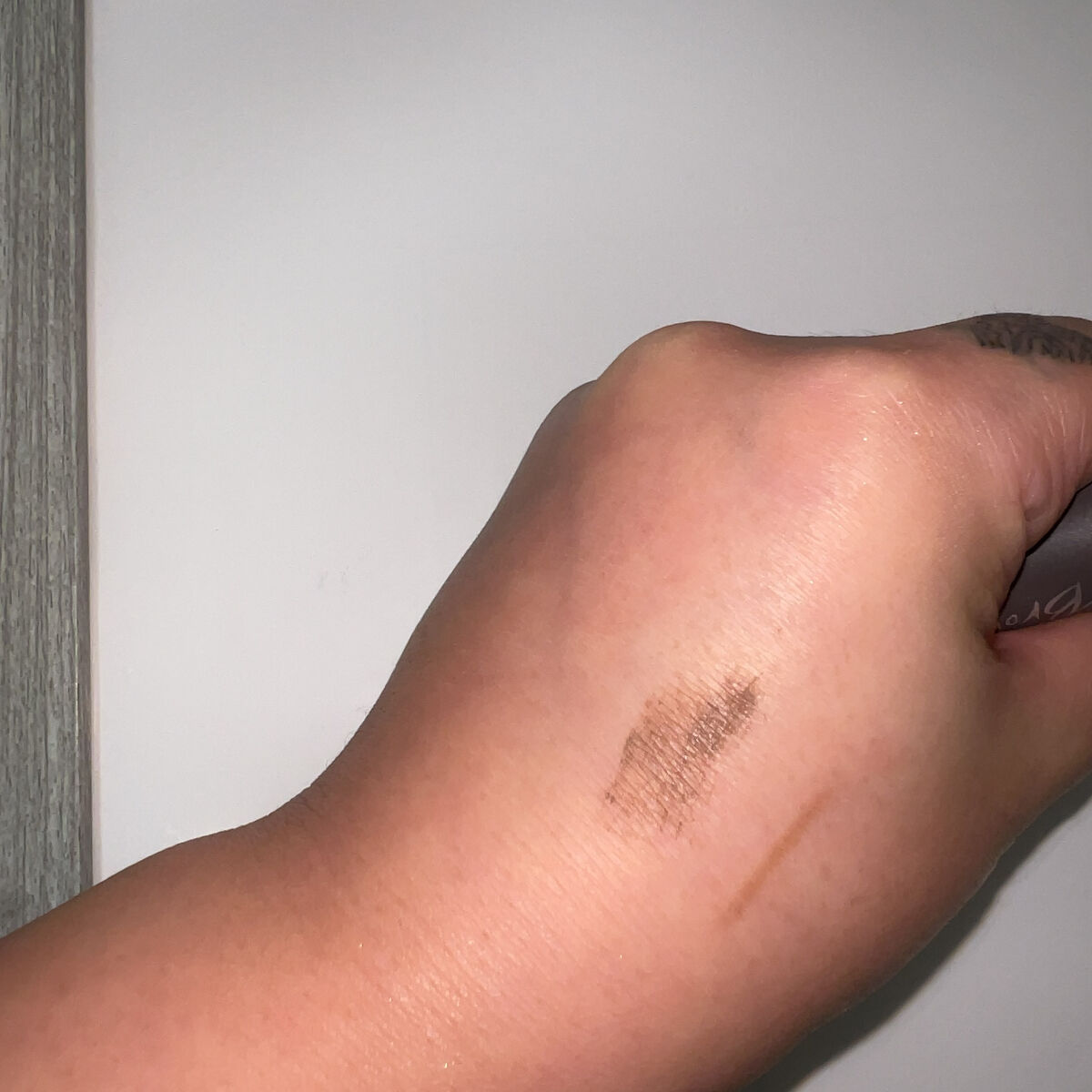 キル ブロウ カラー ブロウ ラッカー 02 LIGHT BROWN/CLIO/眉マスカラを使ったクチコミ（3枚目）