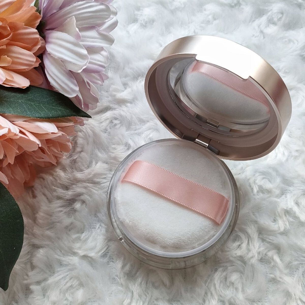 SC モイストパウダー/マーシュ・フィールド/ルースパウダーを使ったクチコミ（2枚目）