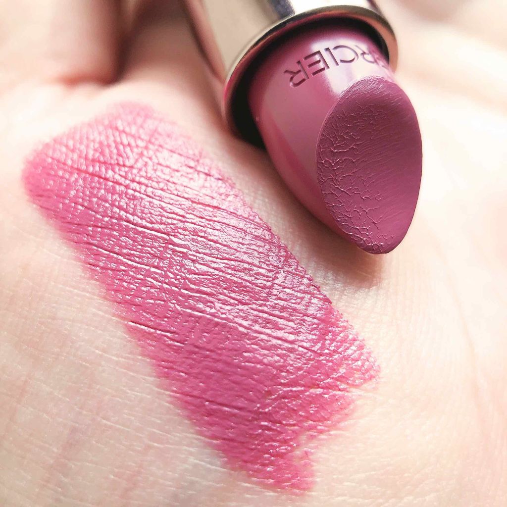 ルージュ エッセンシャル シルキー クリーム リップスティック/ローラ メルシエ/口紅を使ったクチコミ(2枚目)