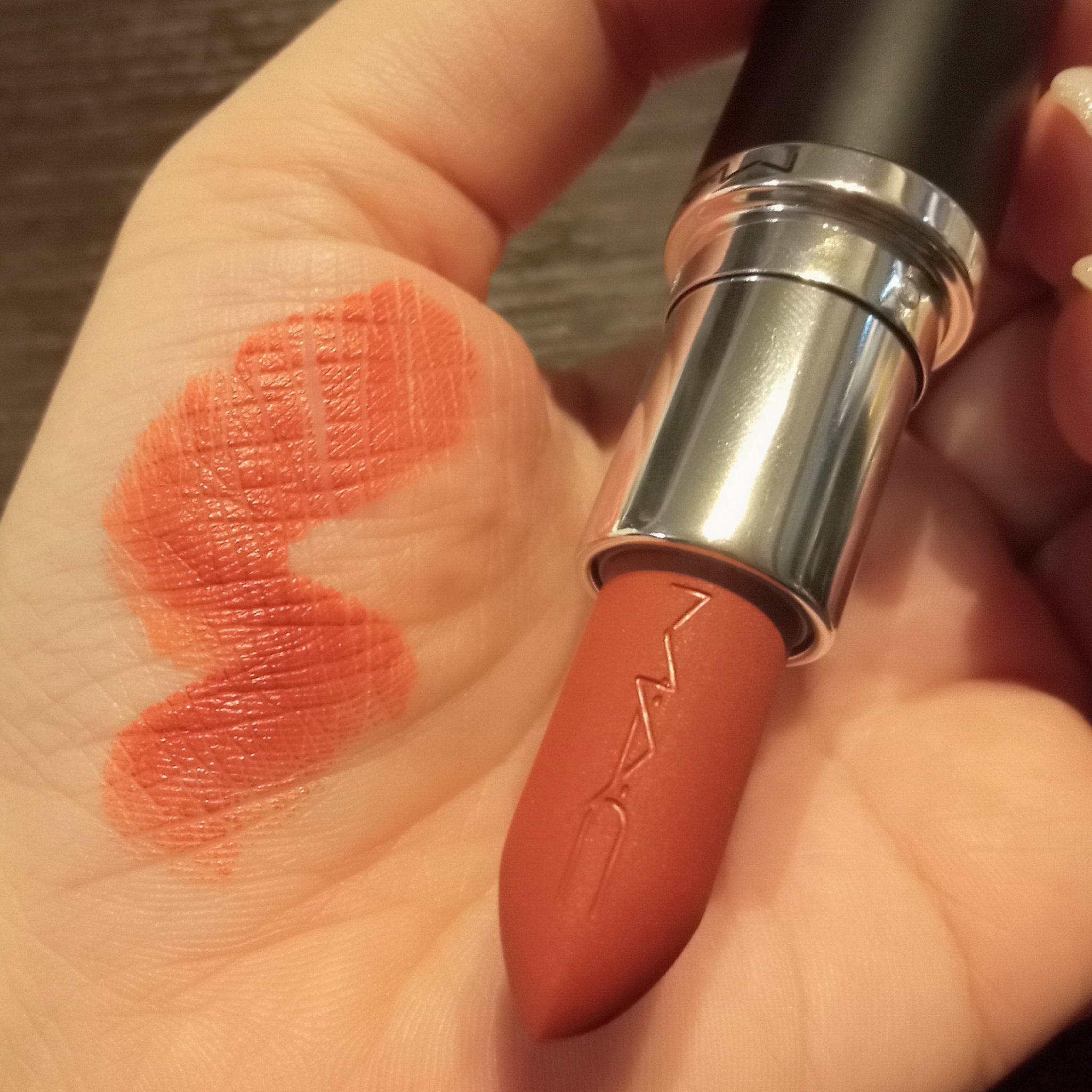 マキシマル シルキー マット リップスティック/M・A・C/口紅を使ったクチコミ（3枚目）