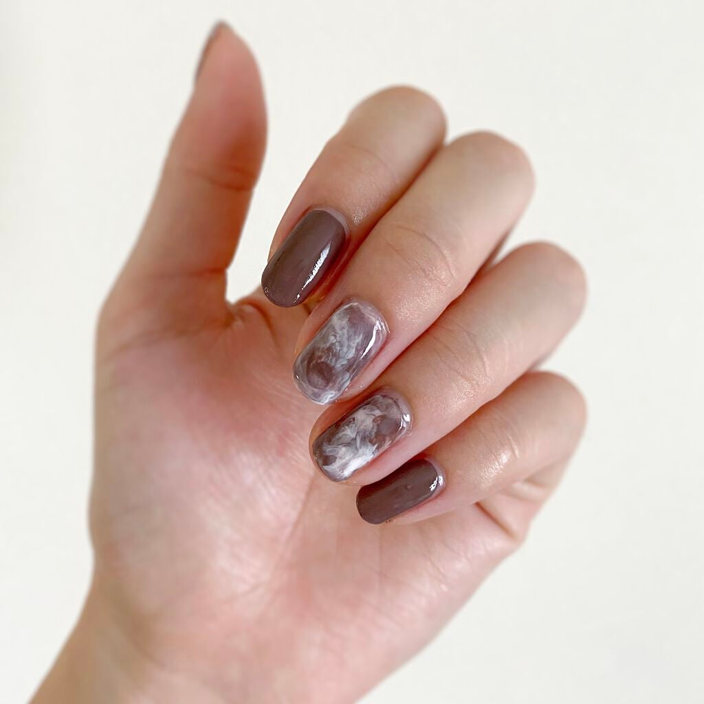 カラフルネイルズ/キャンメイク/マニキュアを使ったクチコミ(6枚目)