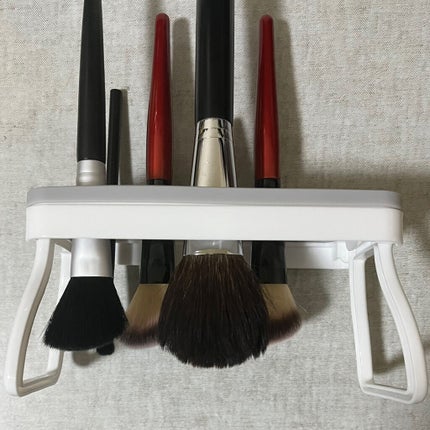 メイクブラシスタンド/セリア/その他化粧小物を使ったクチコミ(2枚目)